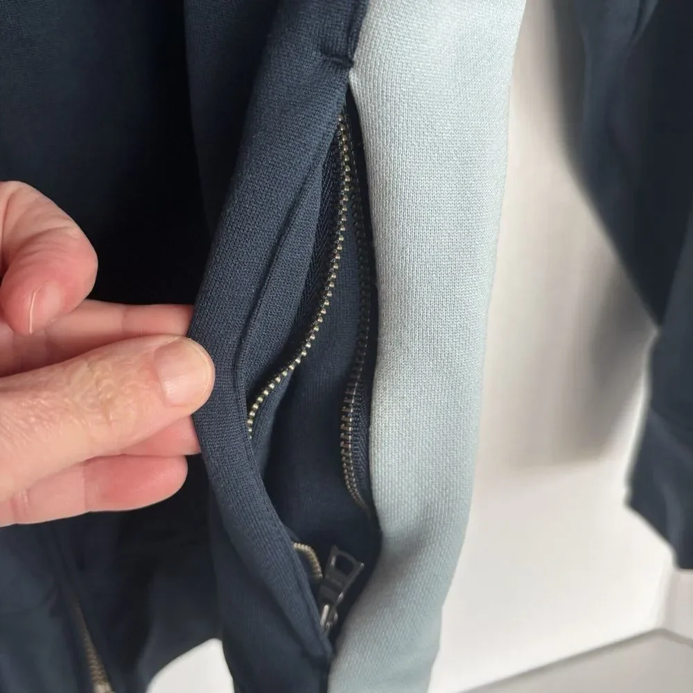 Men's S Small Banana Republic Track Jacket VGUC Full Zip Two-Tone Blue‎